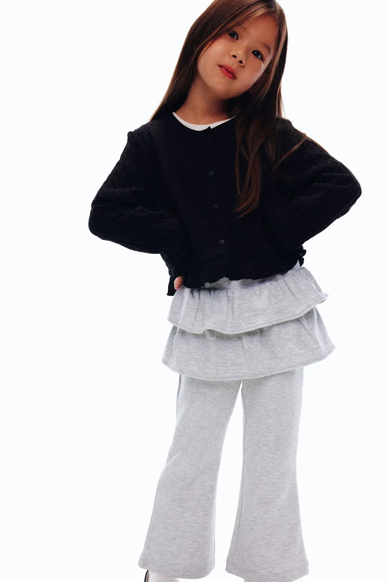 اتش اند ام لغينغز محاك بتنورة