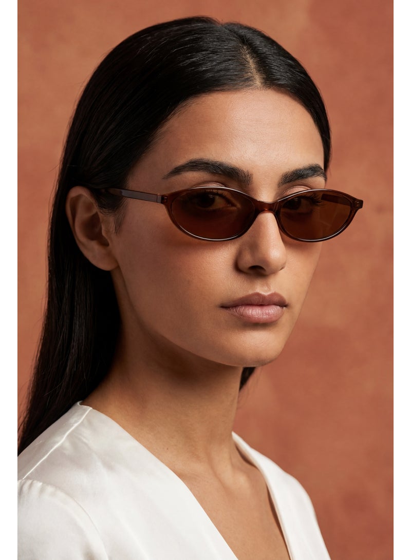 تصميم زينس نظارة شمسية نسائية صغيرة وخفيفة جداً بتصميم بيضاوي – حماية 100% من الأشعة فوق البنفسجية، أذرع بلاستيكية، إطار بني وعدسات بنية - Image 2