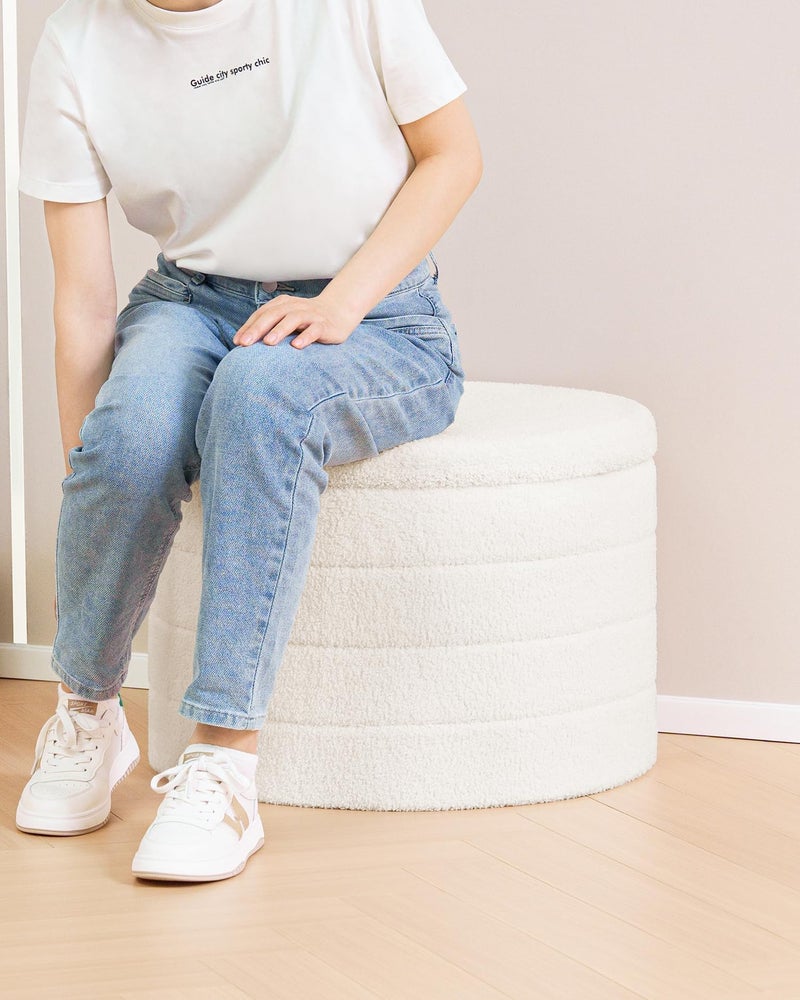 B FSOBEIIALEO Ottoman with Stroage, Round Sherpa Storage Ottoman Stool, Boucle Foot Rest22 x 22"x15.75" (White) - Image 4