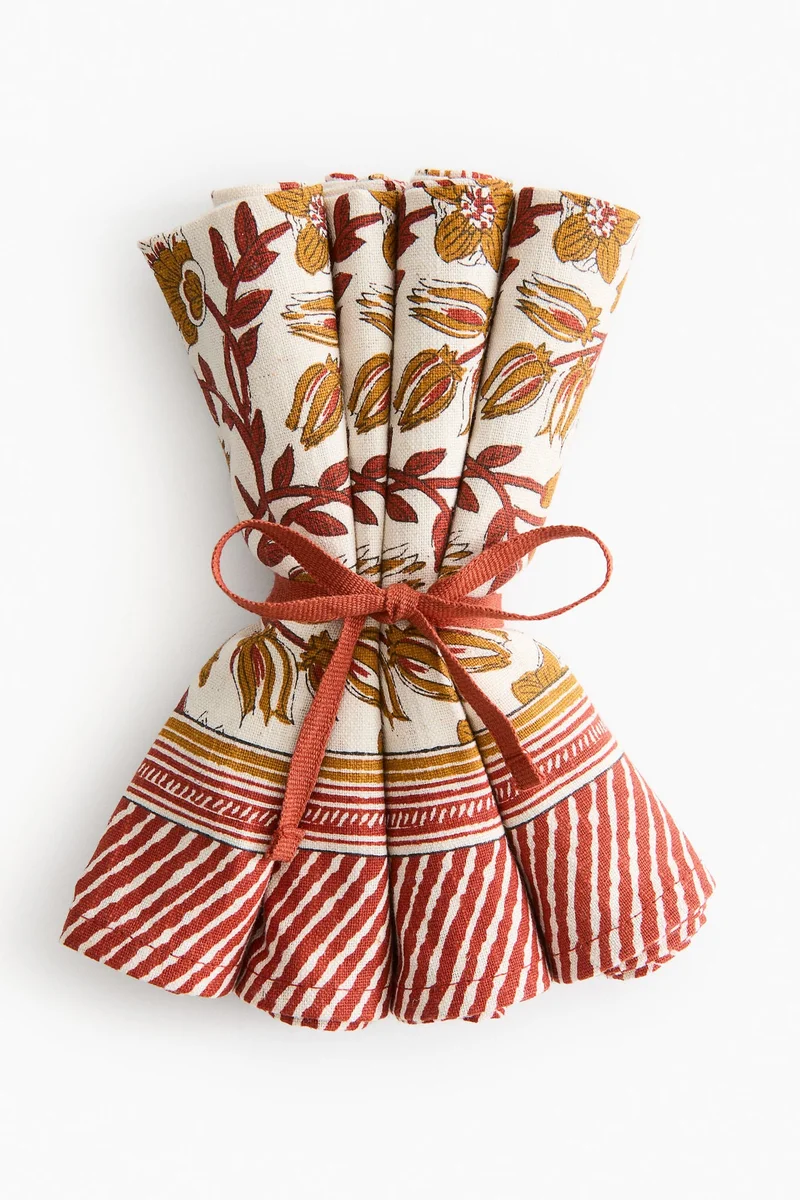 H&M 4-pack patterned napkins