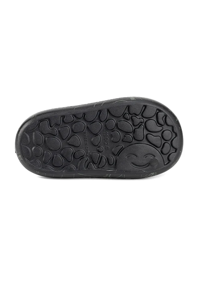 Urbanhaul  UrbanHaul Boys Starwars Grogu Print Slip on Sliders For Kids Suitable for Daily Use :- Black for Women | Best Price UAE