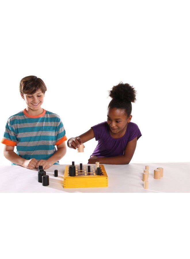 blue orange Tic Tac Toe Gobblet! 2 Players Abstract Strategy Board Game - Award Winning Kids Adults Family Original All Wooden Board Game by Blue Orange Games - Ages 7 to 99 - Image 4