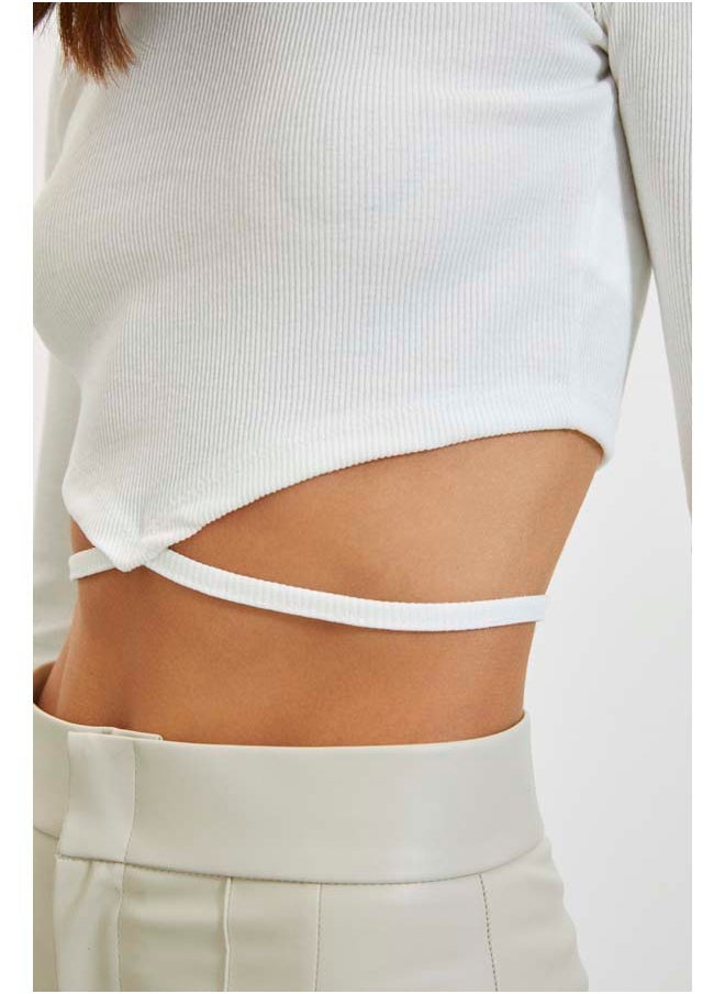 trendyol - Ecru Tie Detailed Fitted/Body-Sit Crew Neck Super Crop Flexible Knit Blouse TWOAW22BZ0943 - Image 1