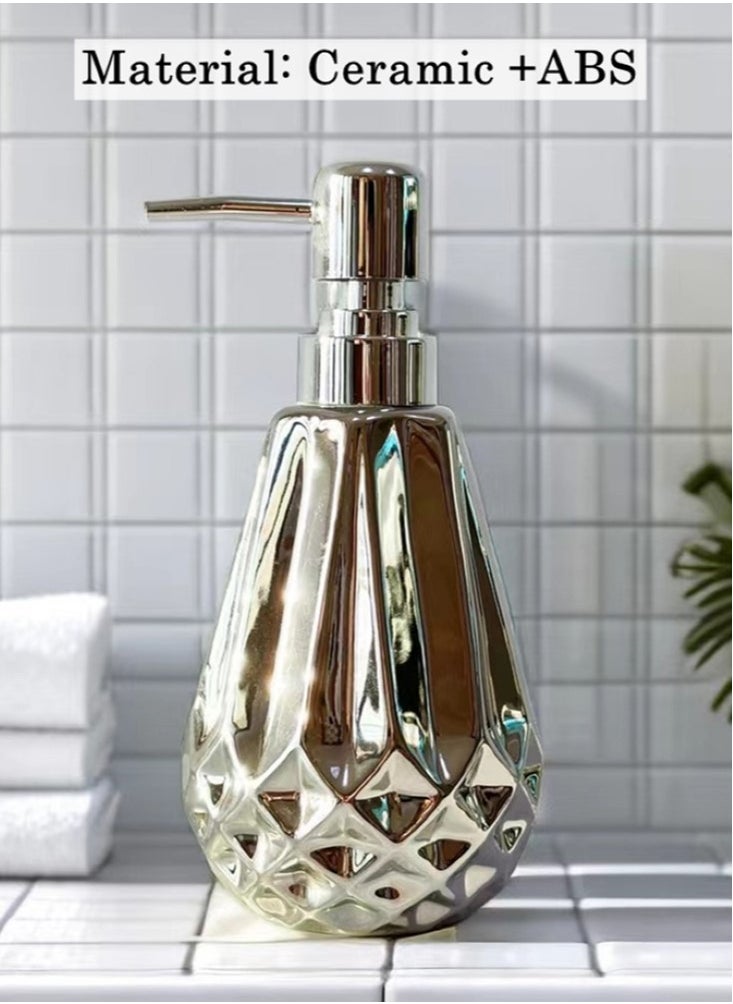 Kutis 2-Piece Ceramic Liquid Soap Dispenser Shampoo And Body Wash Dispenser Gold/Silver 18x9 Centimeter  - Image 3
