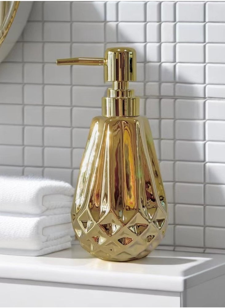 Kutis 2-Piece Ceramic Liquid Soap Dispenser Shampoo And Body Wash Dispenser Gold/Silver 18x9 Centimeter  - Image 4