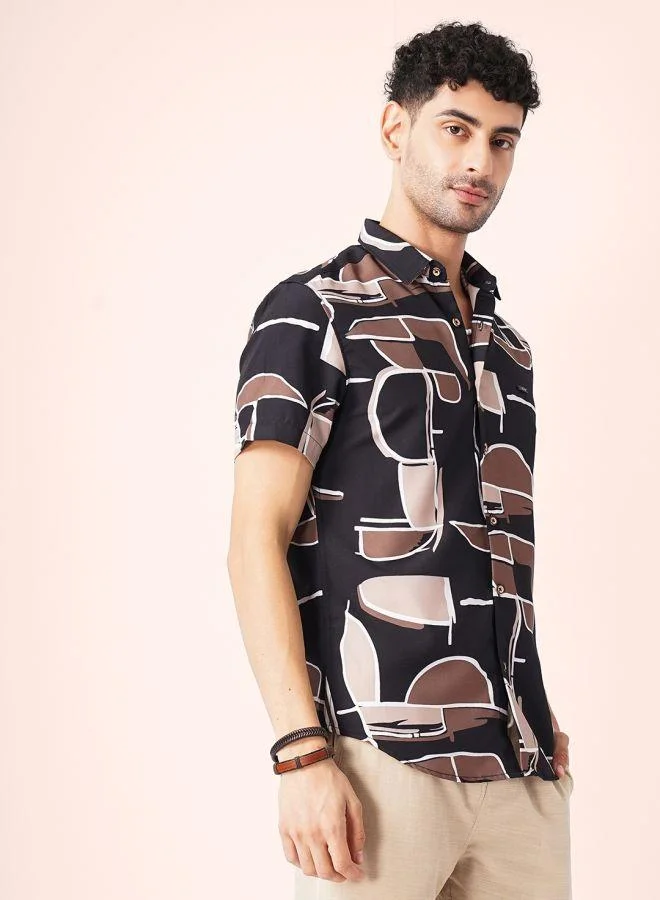 Men Slim Fit Abstract Printed Half Sleeves Spread Collar Resort Wear Shirt