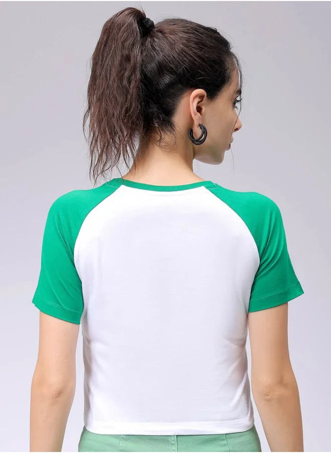 مرفوعة Women Slim Fit Typographic Baseball T-Shirt