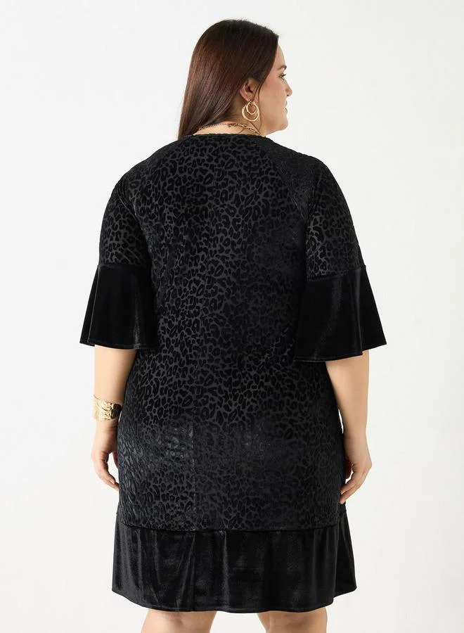 أولا بوبكن فستان بطبعات وأكمام 3/4 مقاس كبير من أولا بوبكن