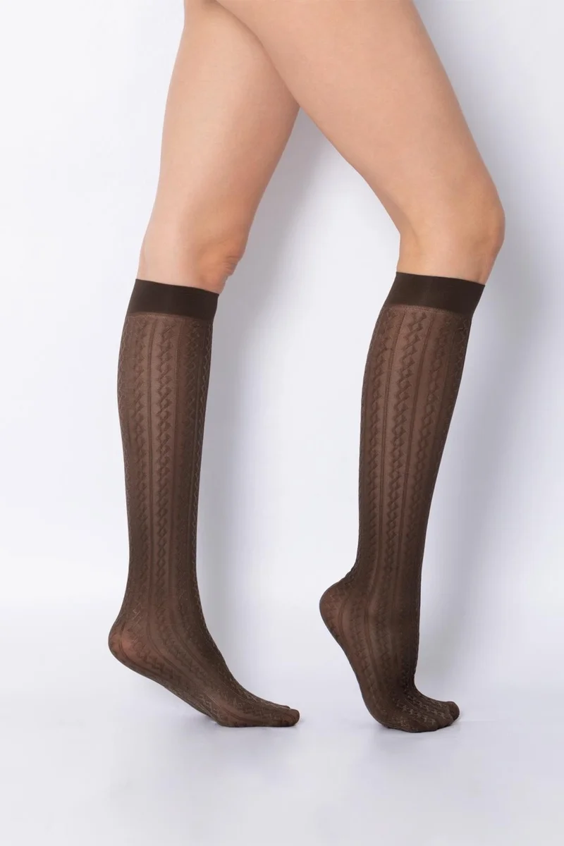 دو رى مى Patterned Knee High Socks Chika