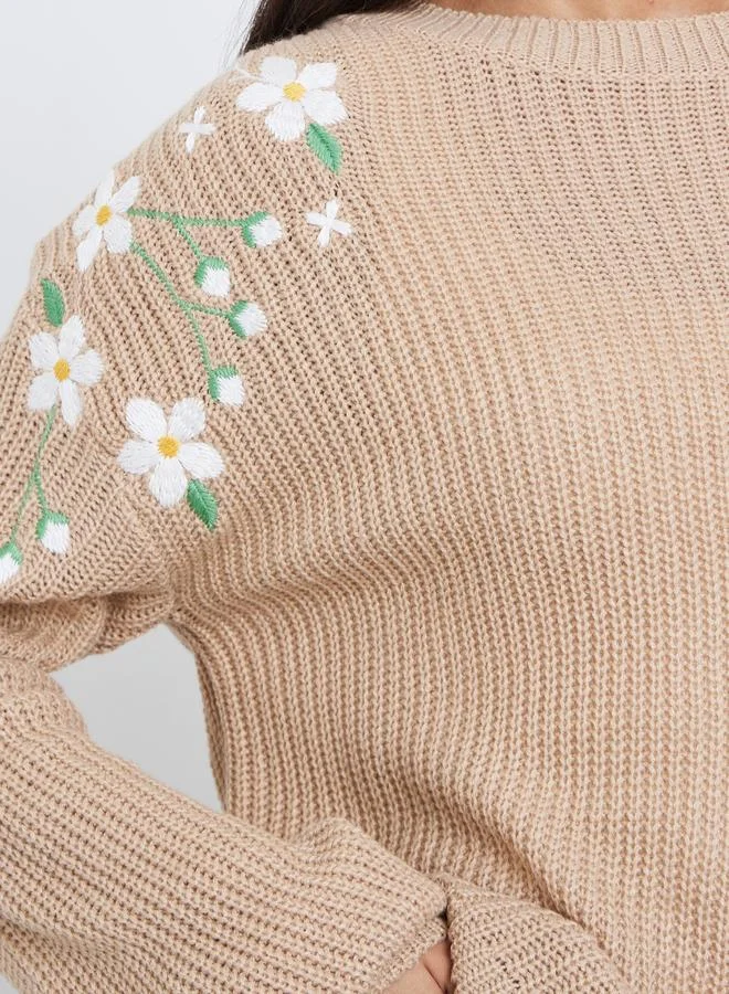Styli Styli Beige Floral Embroidered Chunky Knit Sweater