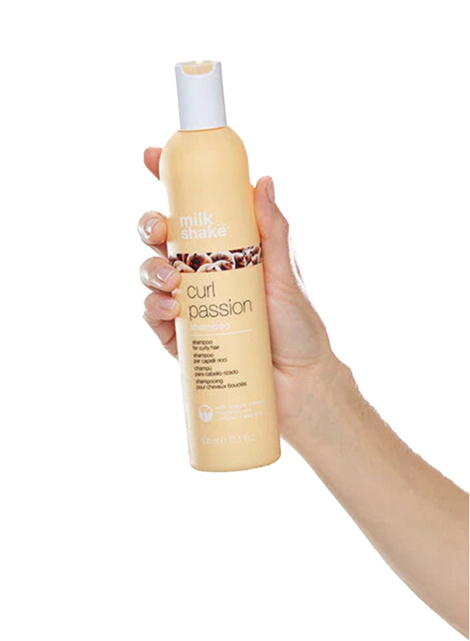 Milk Shake Curl Passion Shampoo with Organic Pracaxi & Babassu Oils – Paraben & SLES Free Hydrating Shampoo for Curly Hair – Enhances Shine, Reduces Frizz, Softens & Defines Long-Lasting Bouncy Curls, 300ml - Image 2