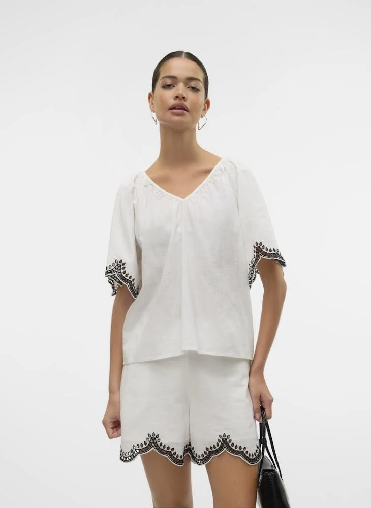 VERO MODA V-Neck Drawstring Detailed Top