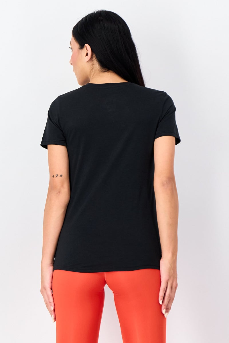 Nike تي شيرت جري نسائي بأكمام قصيرة بتقنية دري-فيت، أسود - Image 3