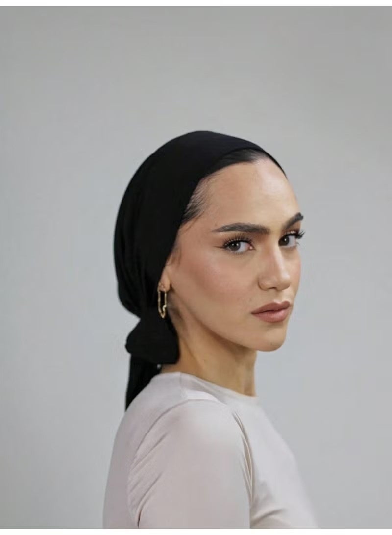 حجاب نسائي بلون سادة، بتصميمات قابلة للتعديل، وشريط رأس مطاطي على شكل عمامة، مصنوع من قماش قطني ناعم ومريح وجيد التهوية، مناسب للاستخدام اليومي كغطاء للرأس. - Image 3