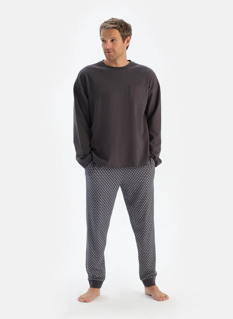 dagi T-shirt & Trousers Pajama Set Crew Neck Supreme Mid Rise Sleepwear