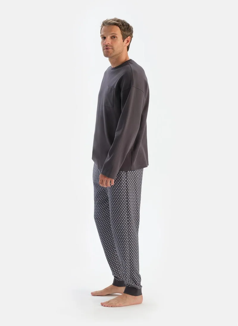 dagi T-shirt & Trousers Pajama Set Crew Neck Supreme Mid Rise Sleepwear
