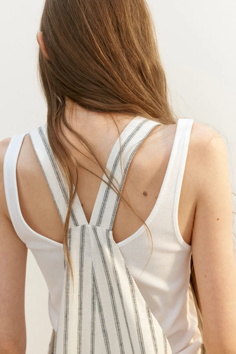 H&M Linen-blend dungaree shorts