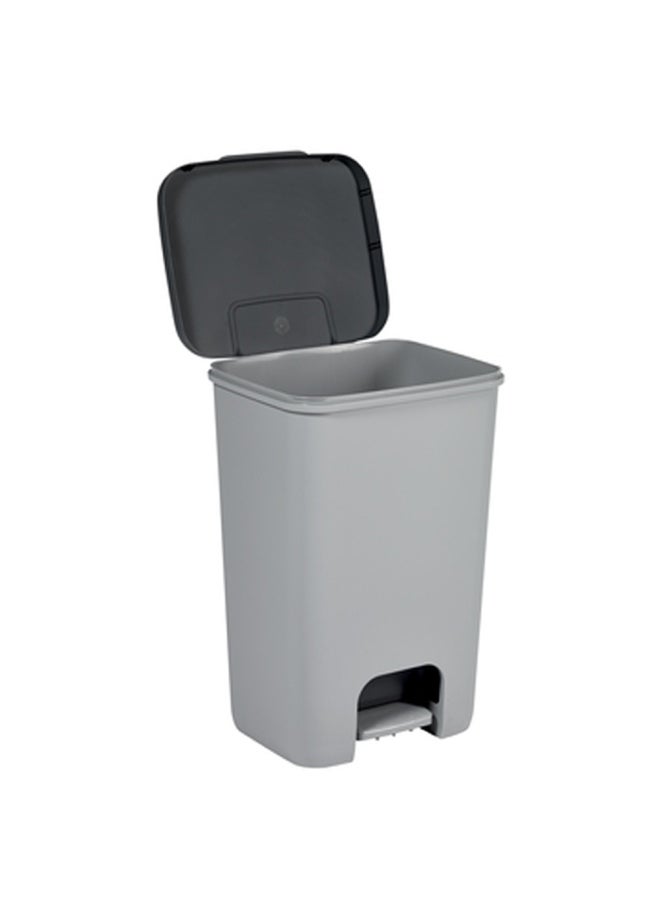 Curver 40 Liter Pedal Bin Essentials 