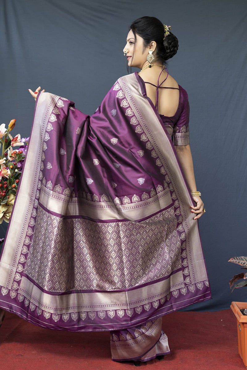 AMIRAT Women's Banarasi Silk Saree With Golden Zari Woven With Blouse Piece (Wine) - Image 5