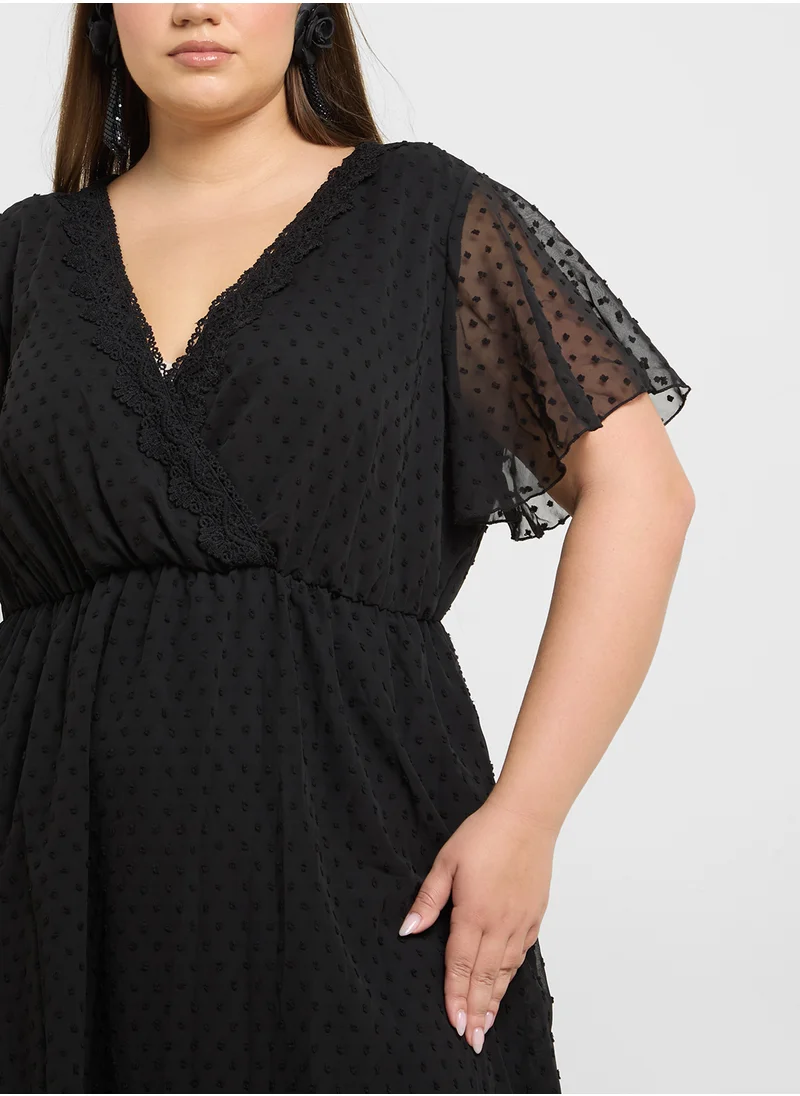 ايلا بلس Lace Trimmed Dress