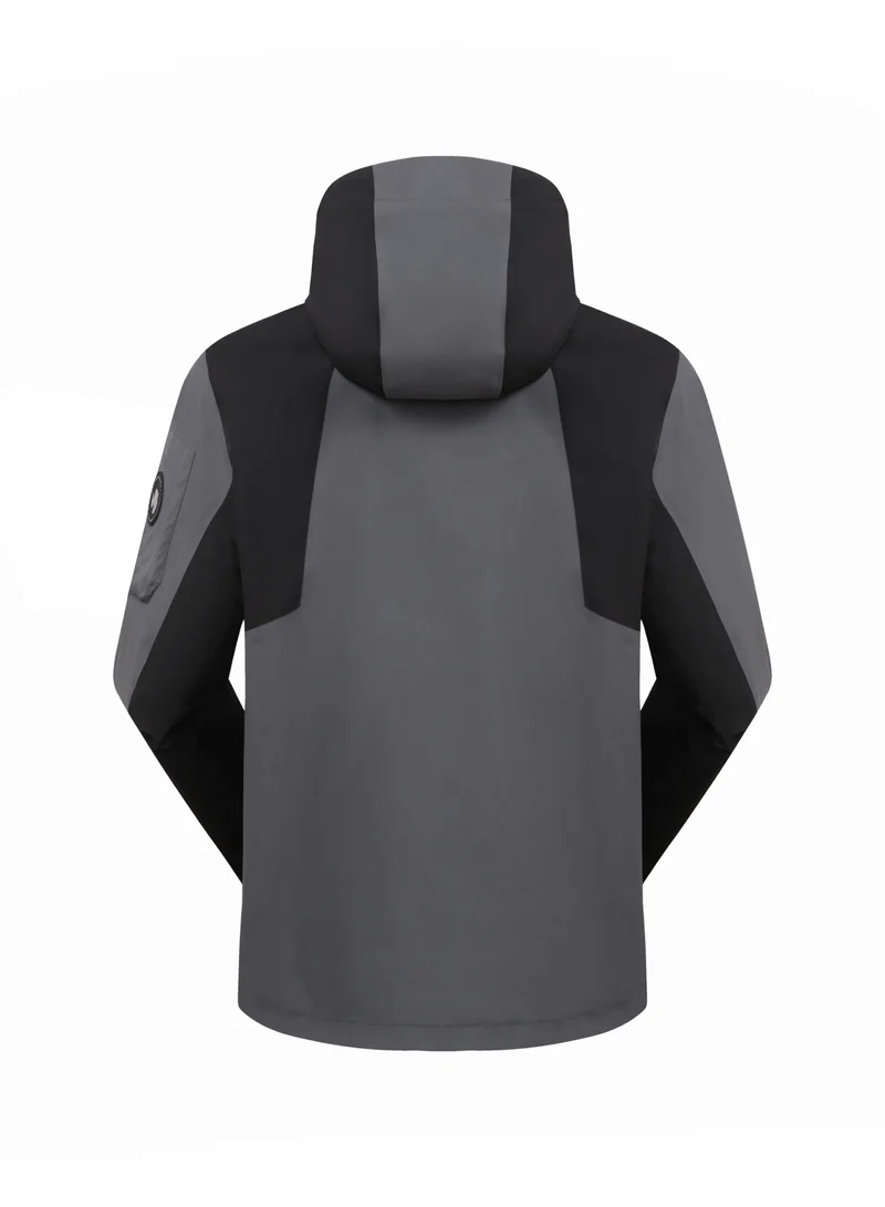 TOREAD Men's Single Layer Windbreaker Jacket - Professional Outdoor Protection
