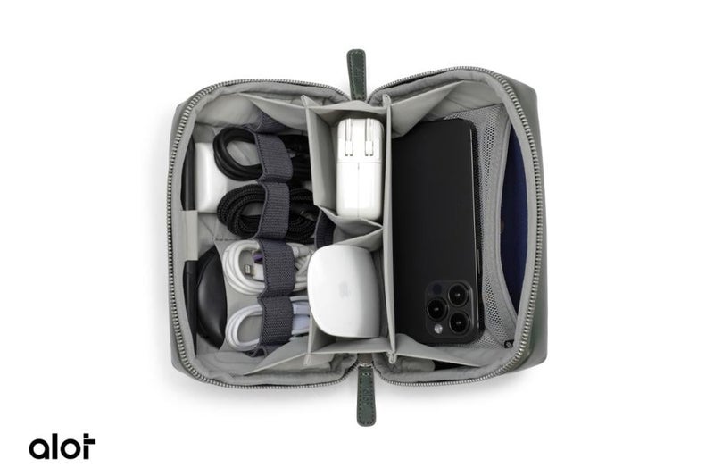 Alot Elegant Quilted Purse PU Leather Handbag with 1-Liter Capacity and Multiple Pockets for Daily Use - Green - Image 3