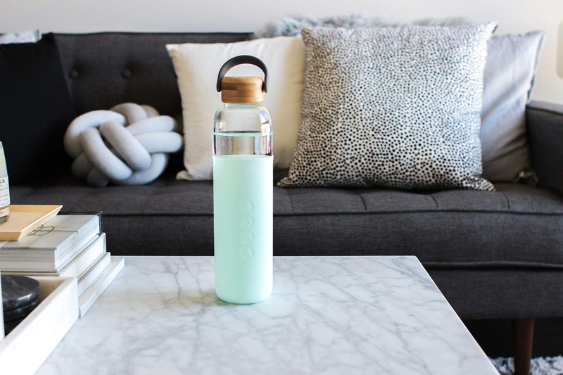 Soma Glass Water Bottle with Silicone Sleeve  BPA-Free  Mint  25oz - Image 2