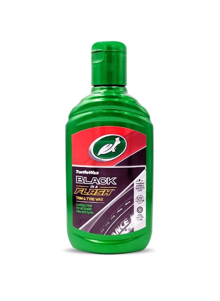 Turtle Wax Black In A Flash Trim & Tire Dressing, The Instant Treatment For All Exterior Trim & Tires - 300 ml - Image 1