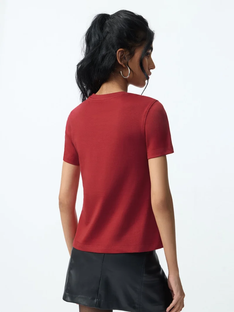The Souled Store  Casual Classics: Ruby  | Best Price UAE