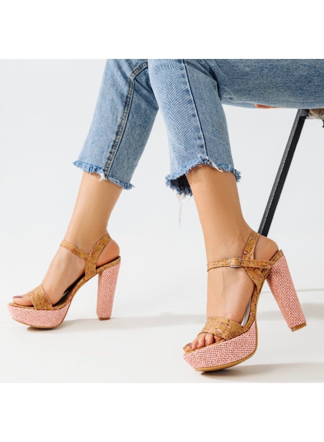 A stylish and modern sandal, featuring a thick high heel.R-101-ROSE