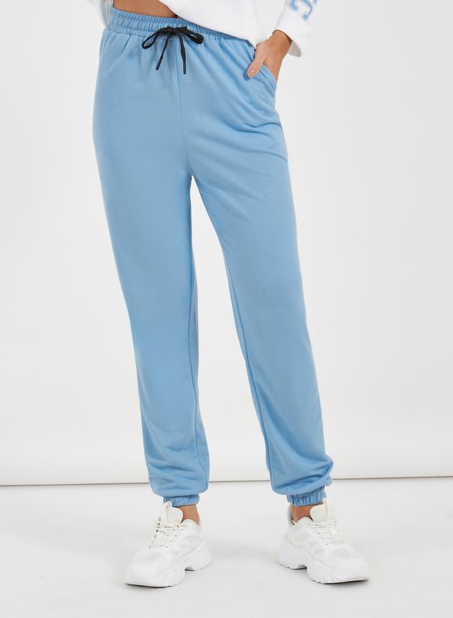 Styli Styli Slogan Printed Hoodie and Cuffed Jogger Co-Ords - Image 4