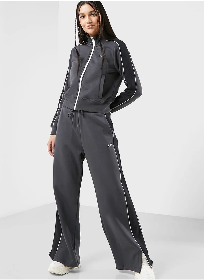 Nike Fleece Sweatshirt