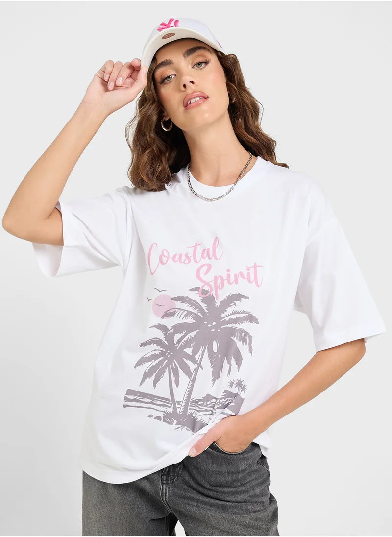 جينجر Oversize Beach Graphic T-Shirt