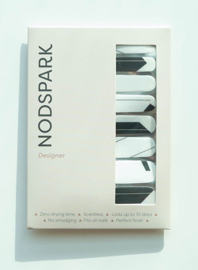 NODSPARK Black Swan - Image 1