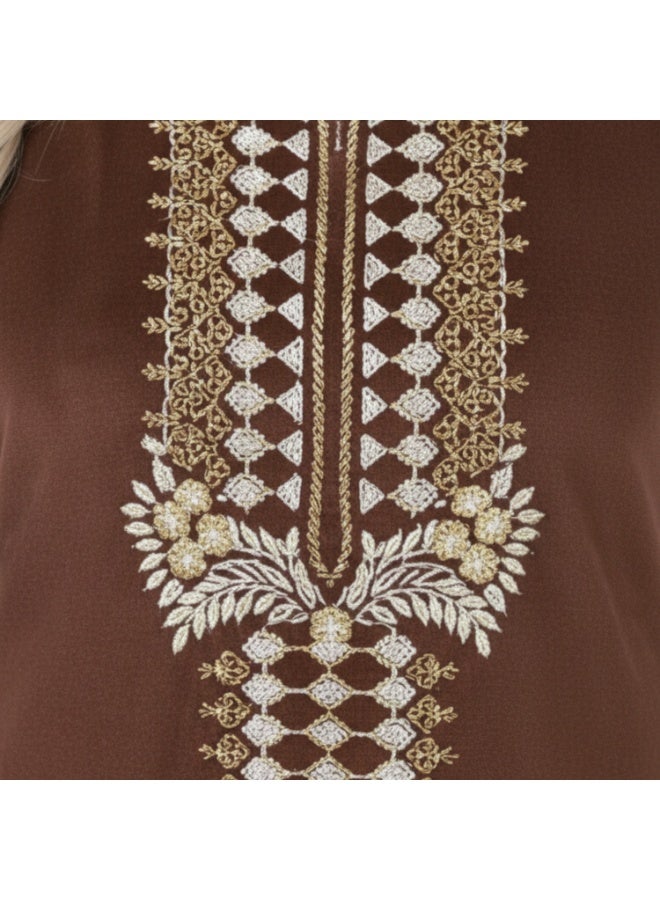زيكوتكس  عباية نسائية شتوية (جلالة) قطيفة ملكي ناعمة - لون بني شوكولاتة بتطريز صدر وأكمام ذهبي فاخر. - Image 2