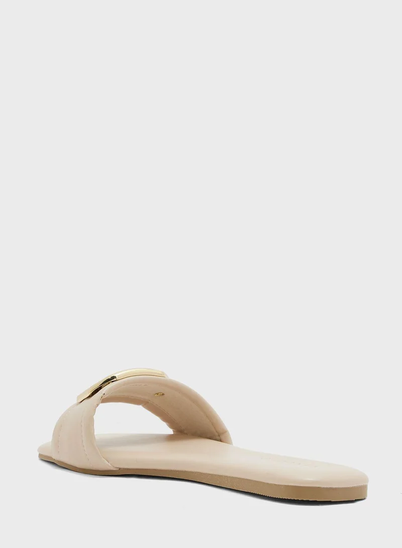 فينتشي One Strap Flat Sandals