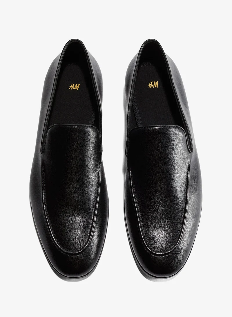 اتش اند ام حذاء لوفر