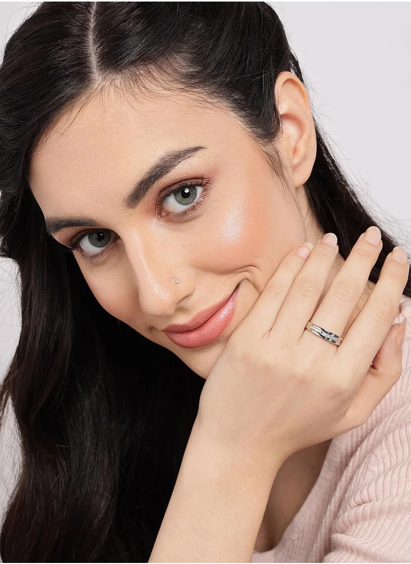 سوهي Oxidised Stone-Studded Finger Band