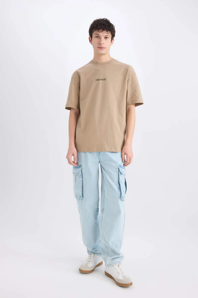 ديفاكتو One Piece Boxy Fit Crew Neck Printed Short Sleeve T-Shirt