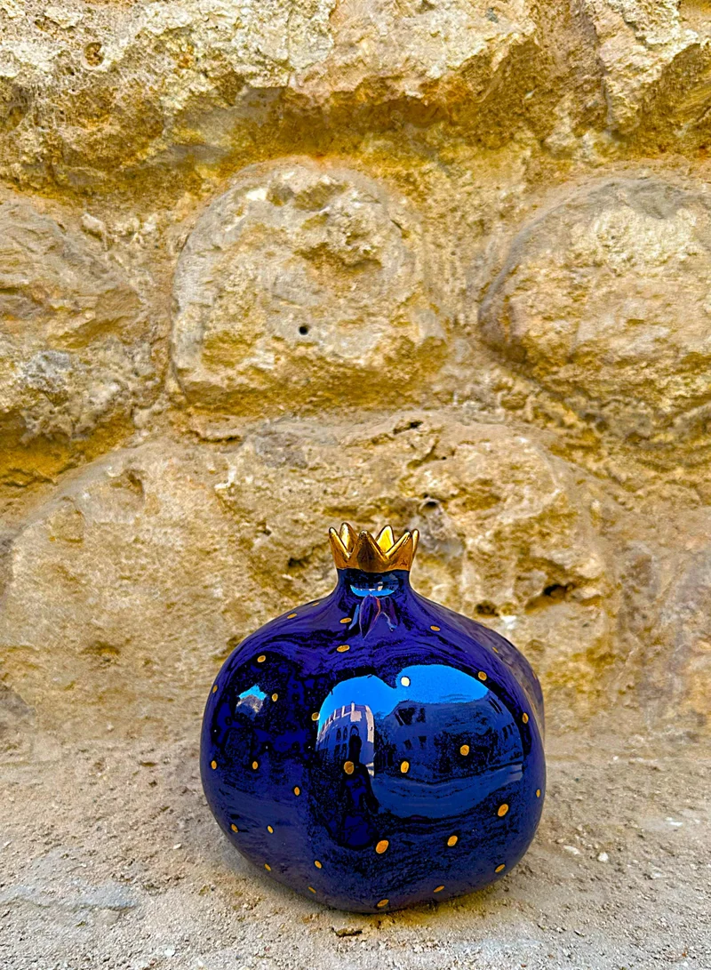 Tohfa Luxe Pomegranate Ceramic Vase – Majestic Blue
