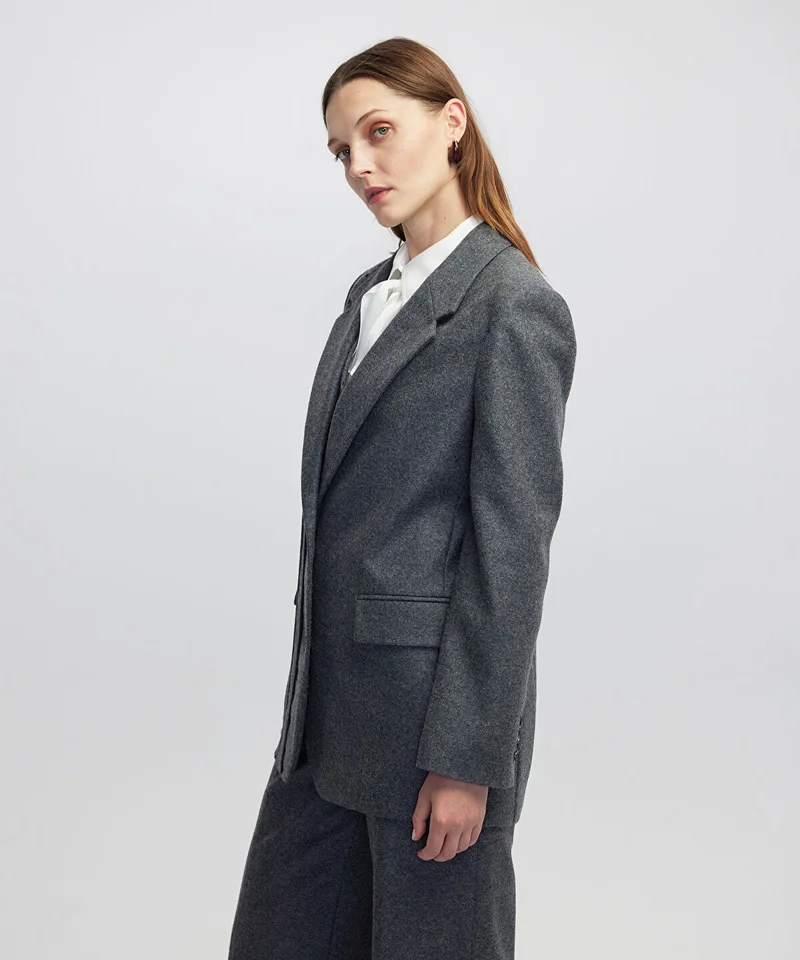 Ipekyol  Cutout Blazer with Shoulder Pads for Women | Best Price UAE
