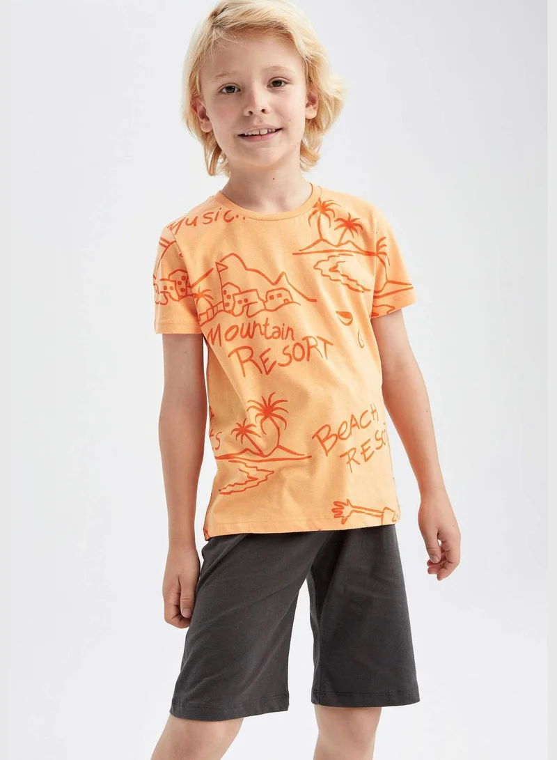DeFacto Regular Fit Short Sleeve Slogan Print Pyjama Set