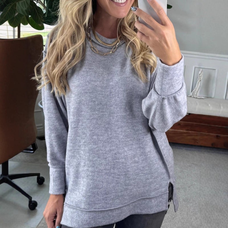 Women's Casual Long Sleeve Round Neck Pullover Sweatshirt - Image 3