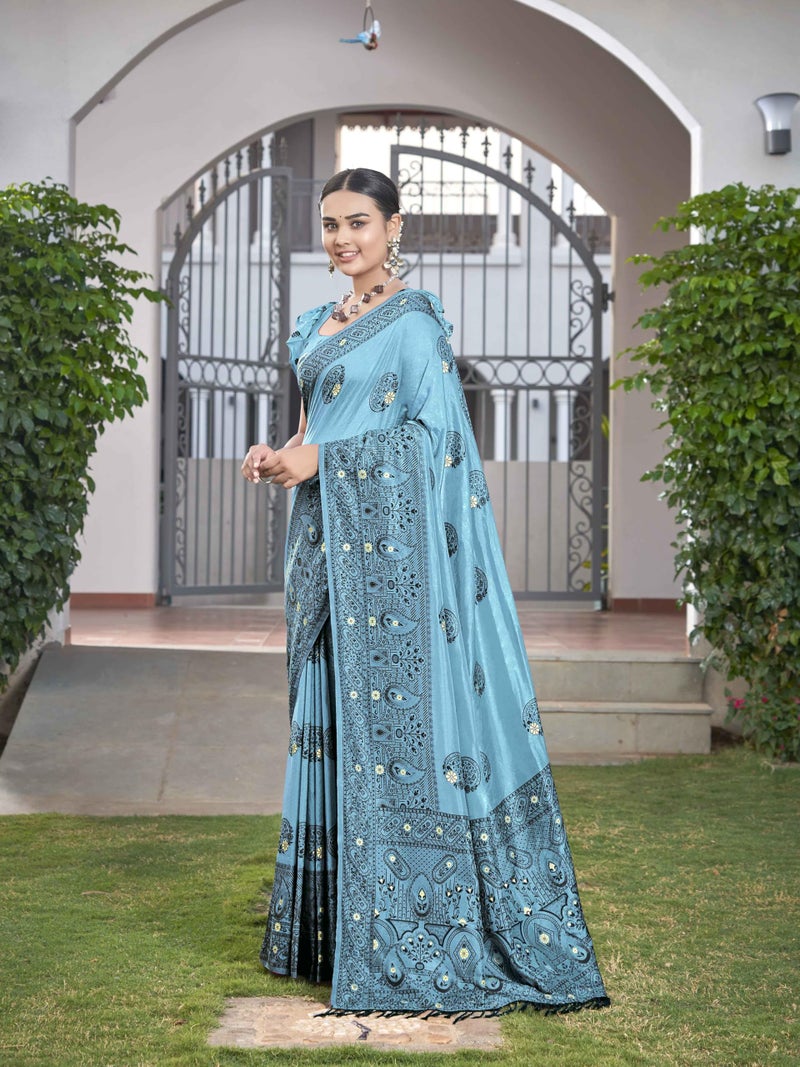 MANOHARI Women's Most Trendy Banarasi Woven Light Blue Saree With Heavy Jacquard Work Saree With Blouse Piece - Image 3
