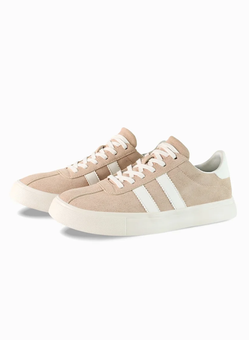 Duozoulu  SI Rove Synthetic Suede Sneaker for Women | Best Price UAE