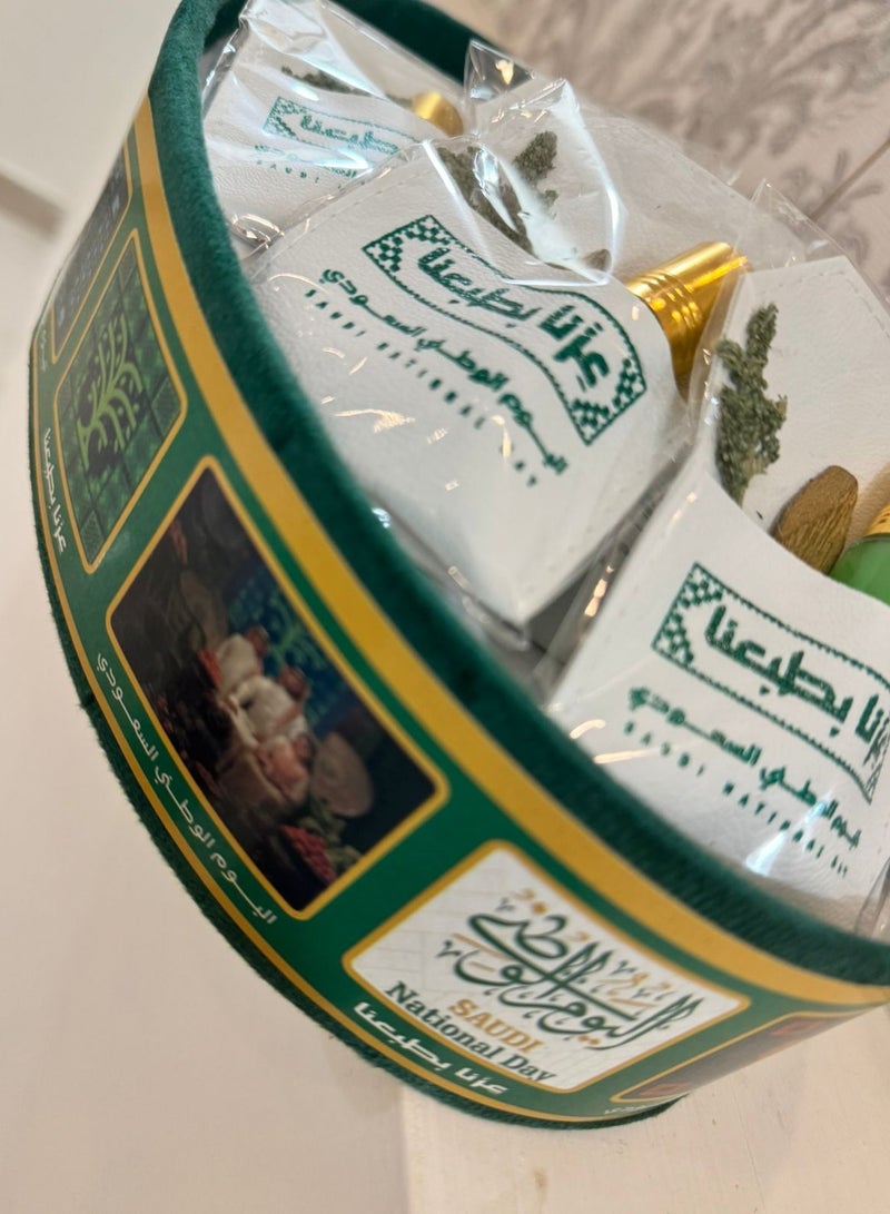 برايدس بوكس توزيعات اليوم الوطني عباره عن كسره عود +مسك مكون من 12 قطعه - Image 3