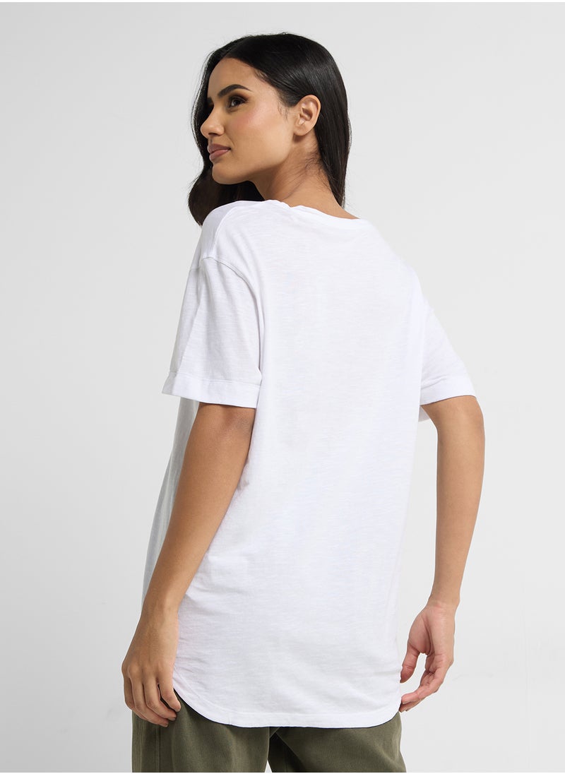 GUESS Crew Neck Logo T-Shirt  - Image 2