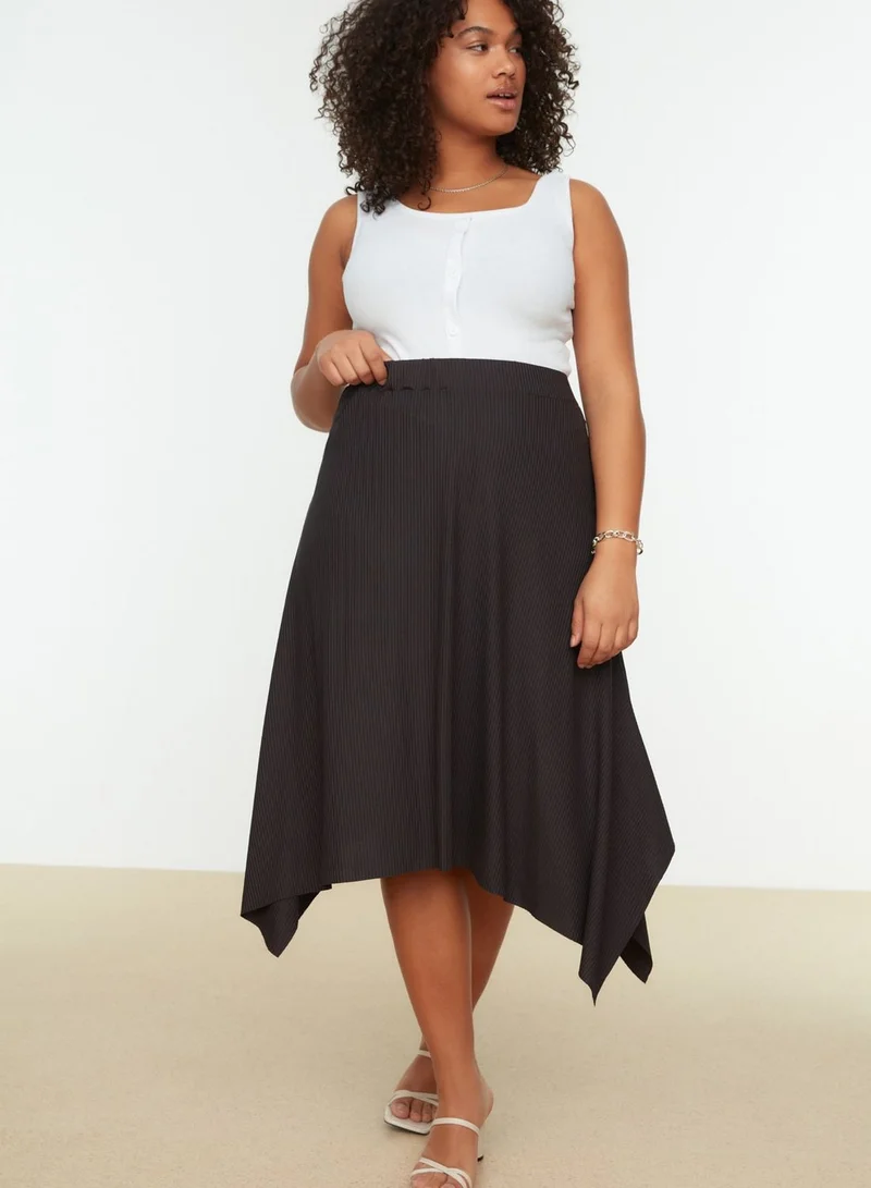Trendyol Curve Asymmetric High Waist Skirt