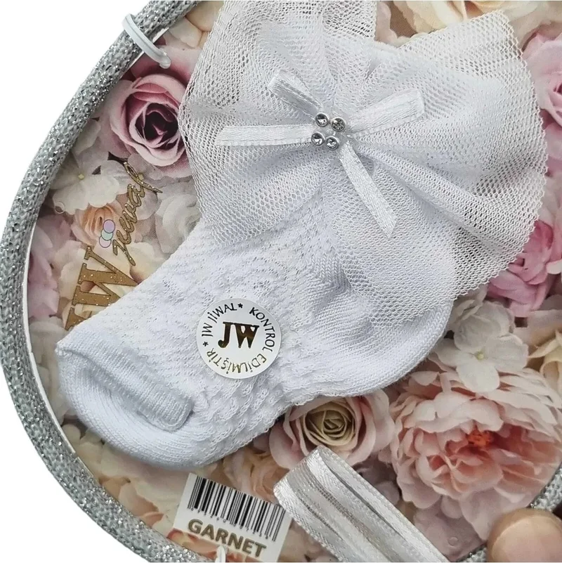 Tezzgelsin Baby 0 - 6 Months Perfumed Organic Cotton Socks and Crown