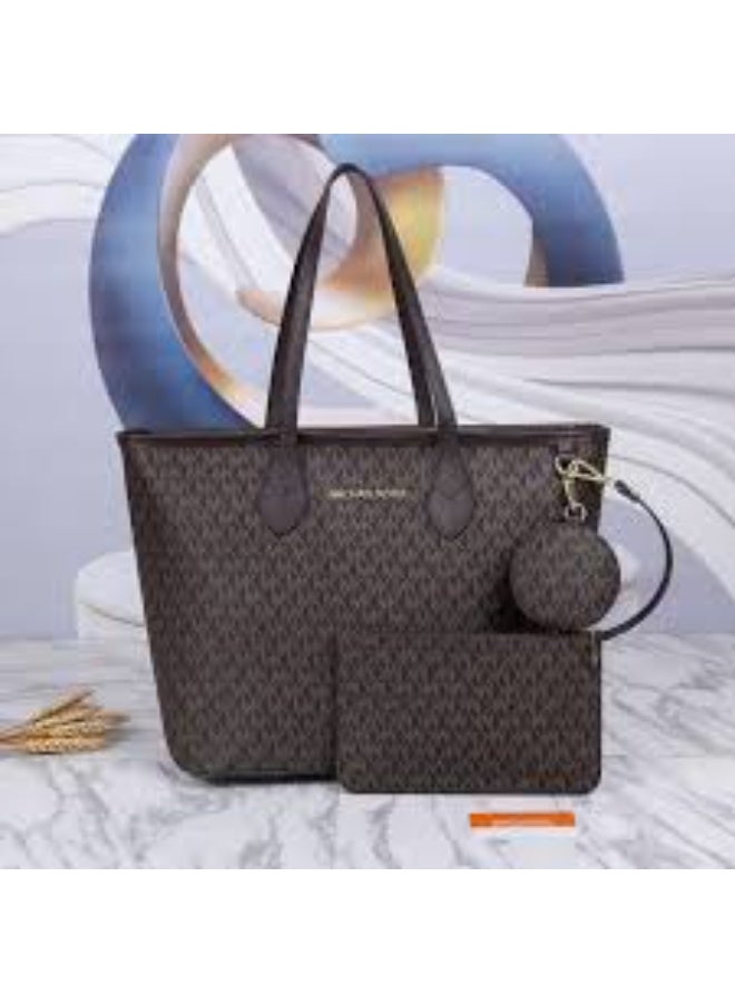 ام كي مجموعة حقائب توت بنية مميزة من مايكل كورس